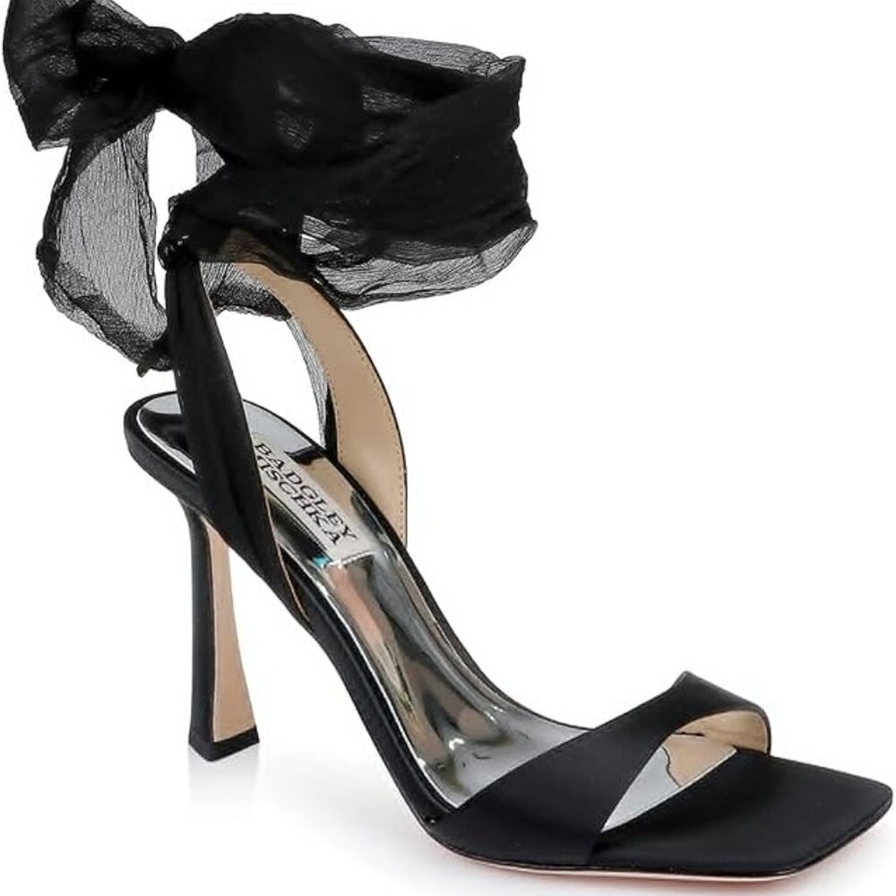 BADGLEY MISCHKA Primrose Ankle Wrap Sandal in Black Satin Size 5 Like New in Box